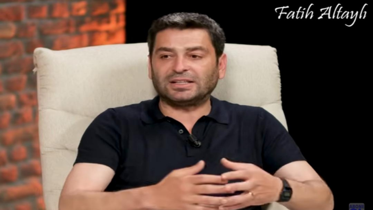 Foto - Ünlü oyuncunun siyaset yorumu gündem oldu! "İktidardaki arkadaşlarım da..."