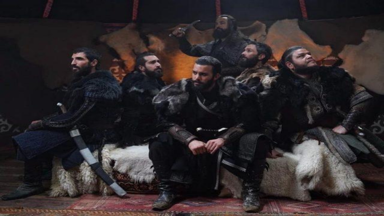 Ünlü oyuncuya "sahte komiser" suçlaması: 2 yıla kadar hapsi isteniyor