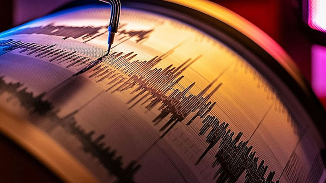 Foto - Ünlü profesör 'korkutmak için söylemiyorum ama' diyerek yeni deprem uyarısı yaptı