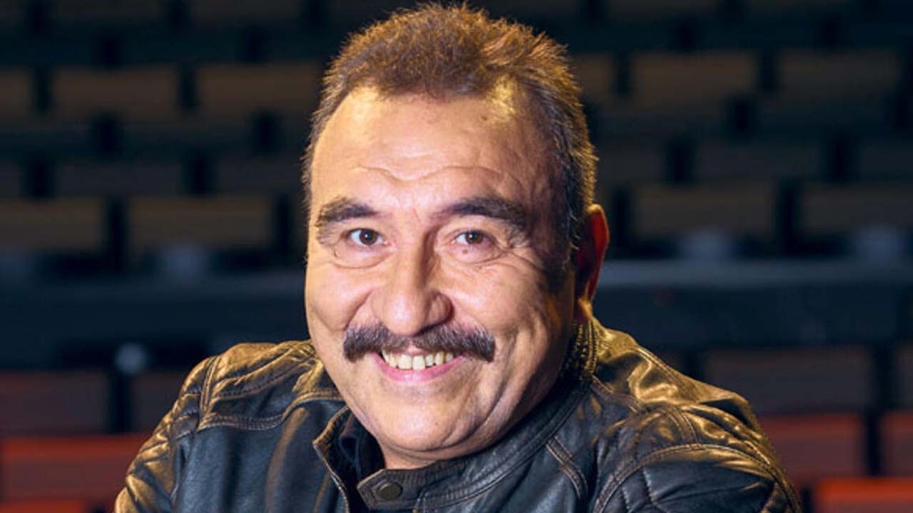 Foto - Ünlü sanatçı Ümit Besen mirasını ne yapacağını açıkladı! Herkes ters köşe oldu