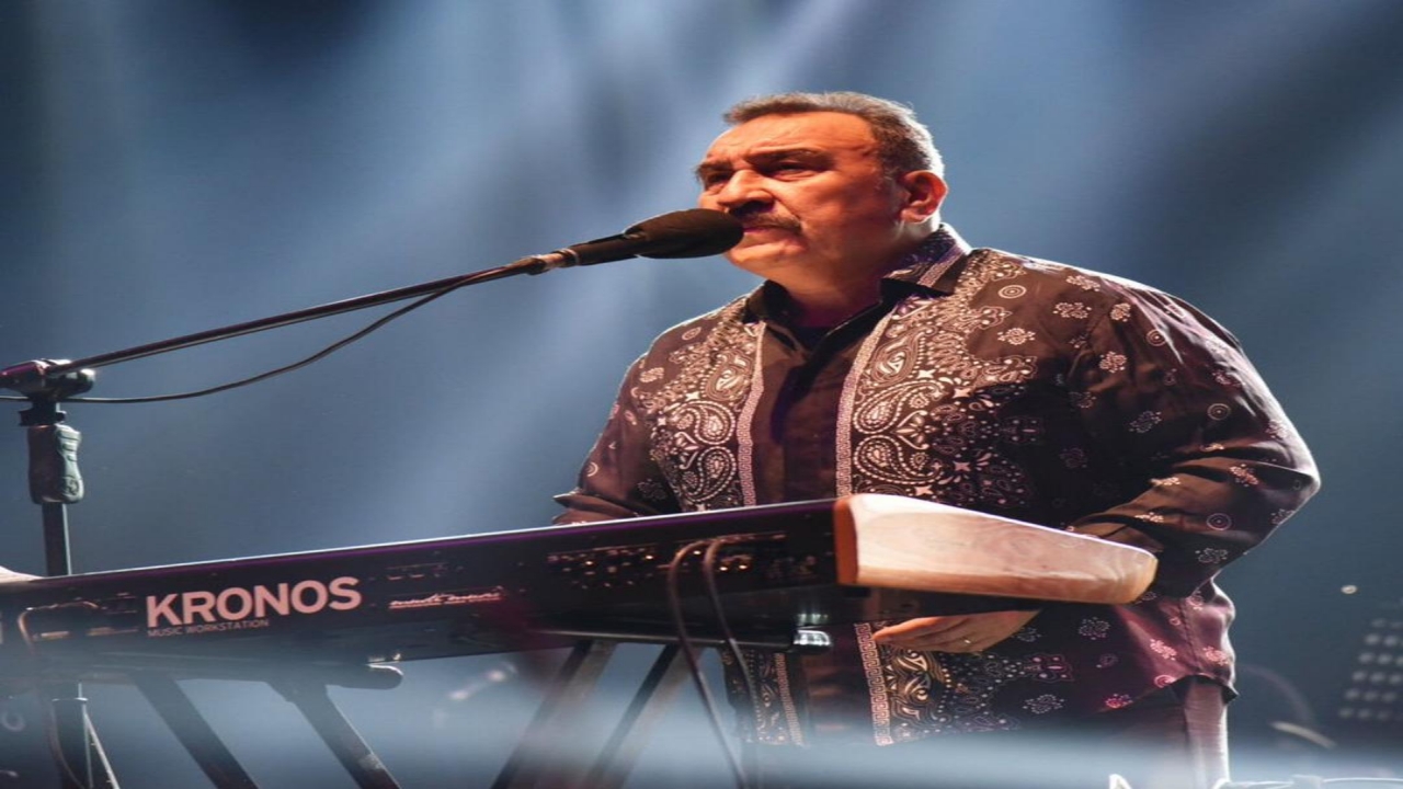 Foto - Ünlü sanatçı Ümit Besen mirasını ne yapacağını açıkladı! Herkes ters köşe oldu