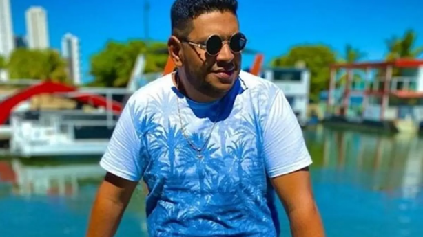 Foto - Ünlü şarkıcıdan acı haber! Feci şekilde can verdi