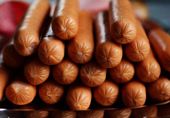 Ünlü sosis markasında ölümcül bakteri tespit edildi! Marketlerden acil olarak toplatılıyor