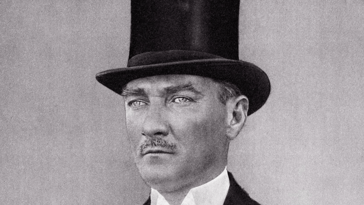 Foto - Ünlü stratejistin teklifi ortalığı karıştırdı! "Atatürk soyadı Erdoğan’a devredilsin"