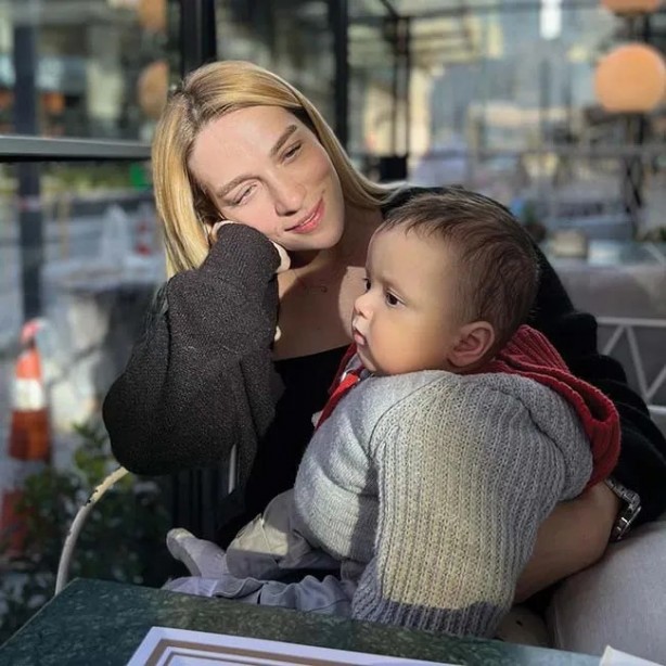 Foto - Ünlü sunucu Cansu Canan Özgen'e büyük şok! Komşuları ihbar etti