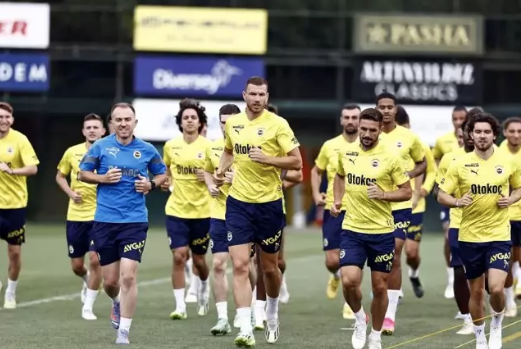 Foto - Ünlü takımın Ocak'ta göreceği futbolcuyu açıkladı! Fred'in yanına geliyor, İsmail Kartal aradığı yıldızı buldu