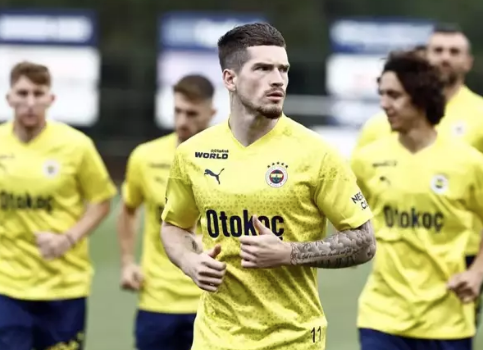 Foto - Ünlü takımın Ocak'ta göreceği futbolcuyu açıkladı! Fred'in yanına geliyor, İsmail Kartal aradığı yıldızı buldu