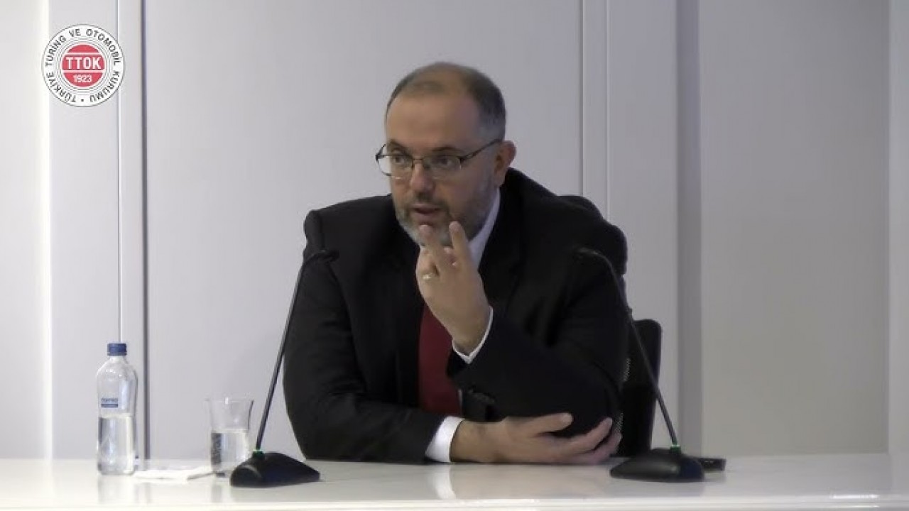 Foto - Ünlü tarihçi Erhan Afyoncu’dan acı itiraf: Artık Türkiye'de bir işe yaramıyor