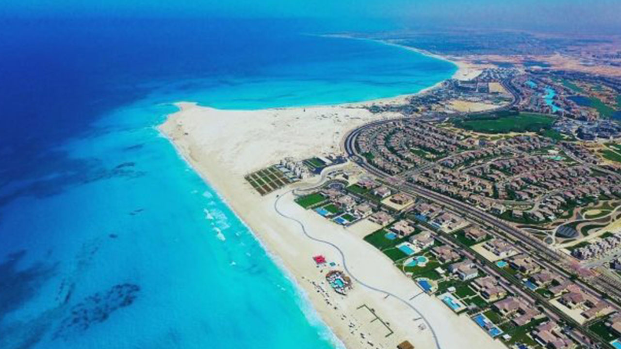 Ünlü tatil kasabası BAE'lilere satıldı! 150 milyar dolar yatırım yapacaklar