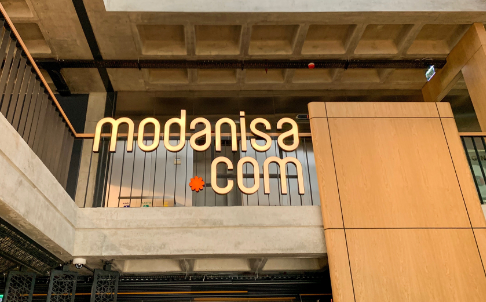 Foto - Ünlü tesettür markası Modanisa satıldı! Yeni sahipleri herkesi şaşırttı