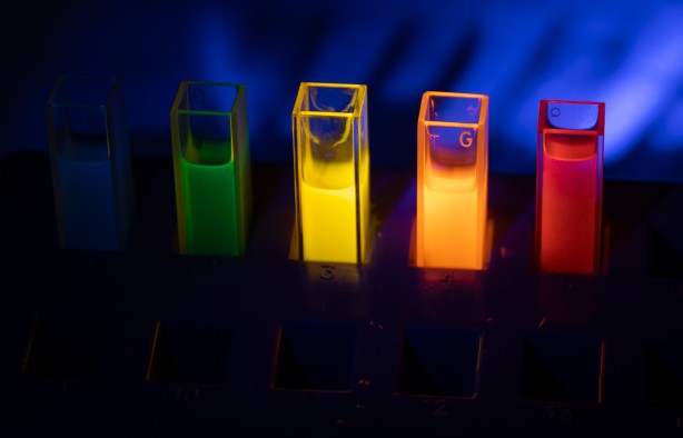 Foto - Ünlü üniversiteden dijital ekranlar için inanılmaz buluş az önce geldi: Müthiş bir gelişme...