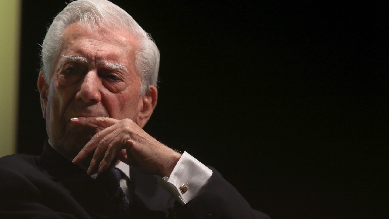 Foto - Ünlü yazar hayatını kaybetti! Vasiyeti gereği tören düzenlenmeyecek, naaşı yakılacak