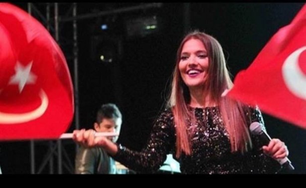 Foto - Ünlülerden milli maç yorumları