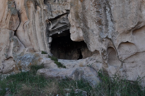 Foto - Unutulan tarih: saklı Yazılıkaya