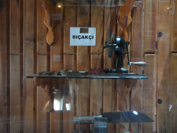 Unutulmaya yüz tutmuş meslekler bu odada yaşatılıyor