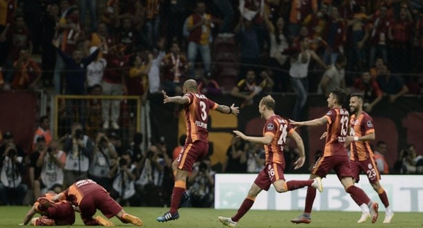 Foto - Unutulmaz Beşiktaş-Galatasaray derbileri