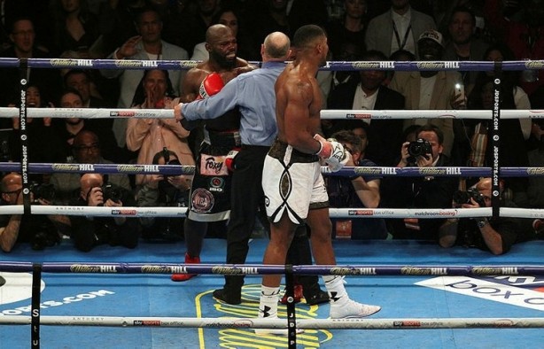 Foto - Unvan maçında hakem skandalı