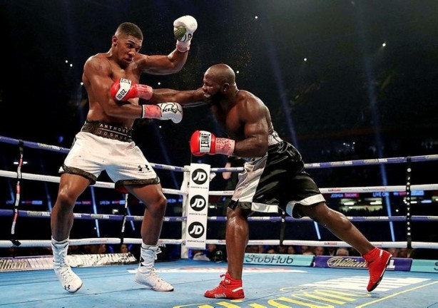 Foto - Unvan maçında hakem skandalı