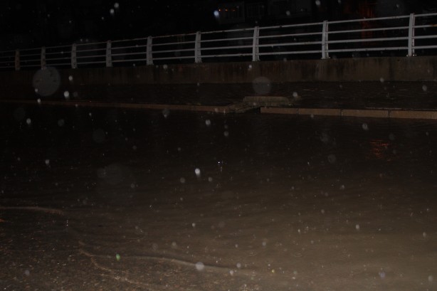 Ünye'de sel felaketi! Taşkın riskine karşı ekipler teyakkuza geçirildi