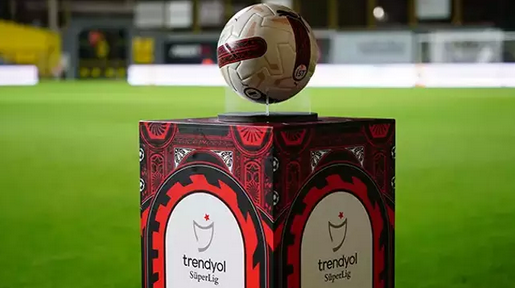 Foto - Süper Lig'de şampiyonluk düğümü! Gözler Galatasaray ve Fenerbahçe maçında: İşte o ihtimaller!