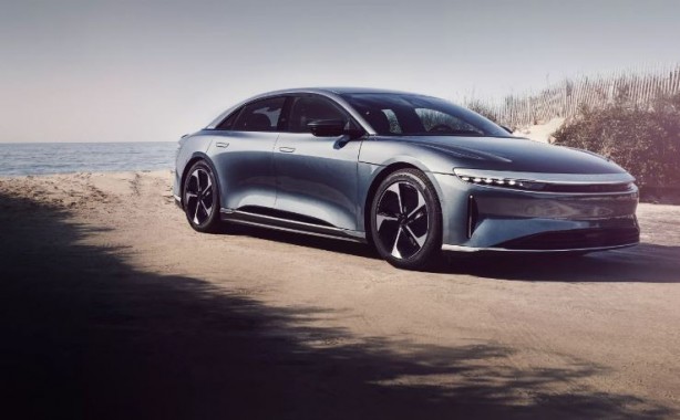 Foto - Üretilmiş en verimli elektrikli otomobil! Devlere fark attı