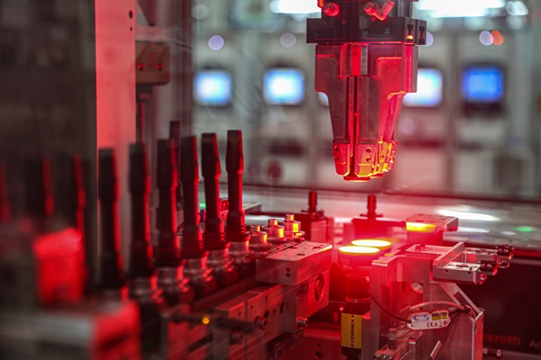 Foto - Üretimin tamamı ihracata gidiyor! Bakan Mustafa Varank bizzat inceledi