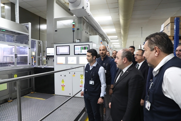 Üretimin tamamı ihracata gidiyor! Bakan Mustafa Varank bizzat inceledi