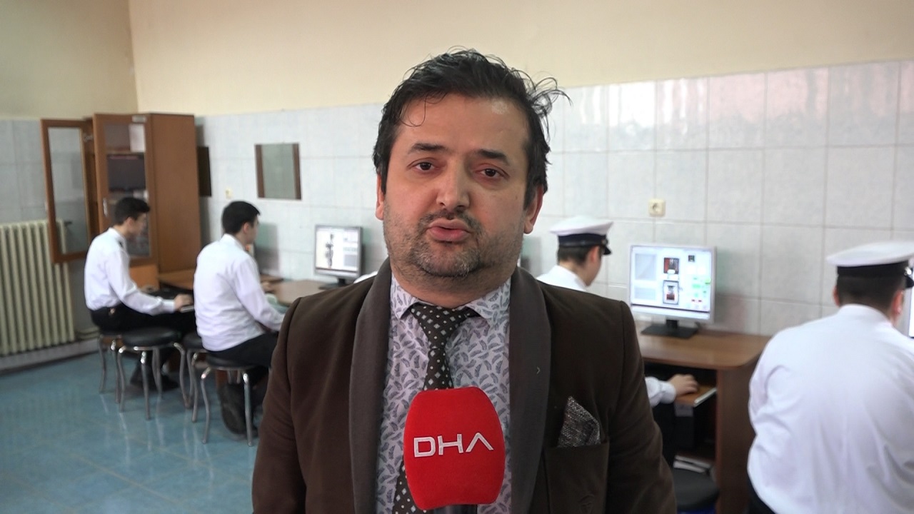 Foto - Üretip kazanıyorlar! Fabrika gibi okul