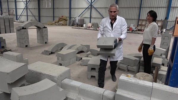 Foto - Ürettiği betona Avrupa'dan talip var! Çocuklarına oyuncak alırken aklına geldi