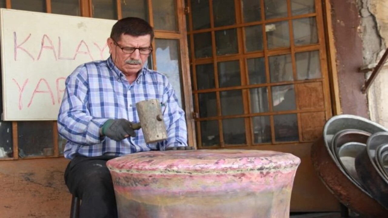 Foto - Ürünlerin ömrü tam 50 yıl! Çırak olarak başladı yarım asırdır bu işi yapıyor