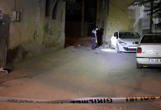 Foto - Uşak'ta silahlı kavga: 1 ölü, 1 yaralı