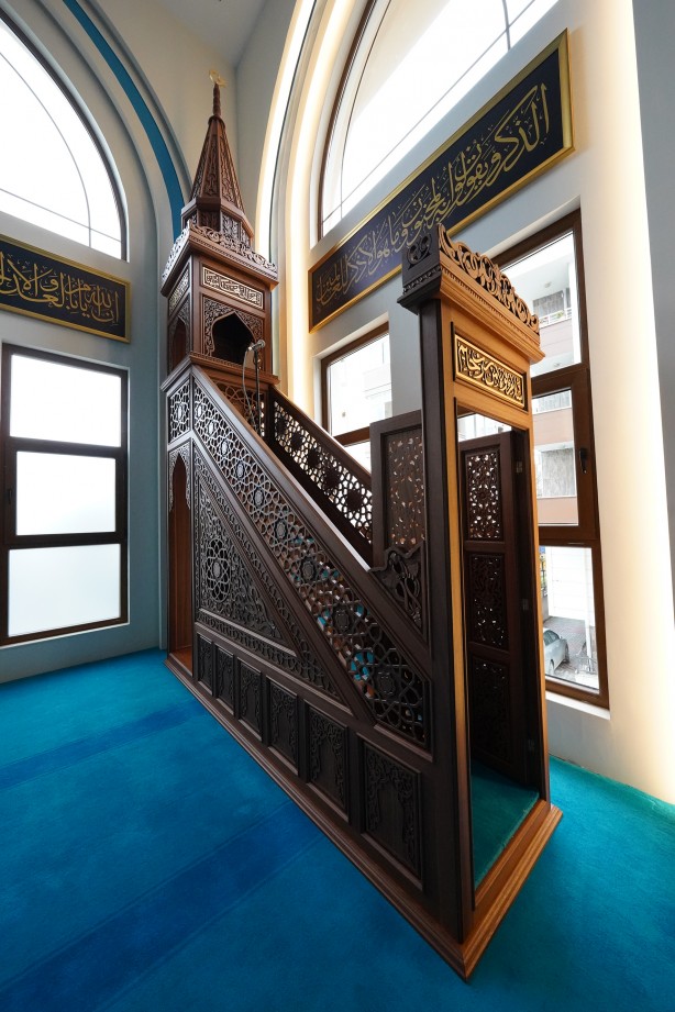 Foto - Üsküdar’da Gümüşsu Camii yeniden inşa edilip ibadete açıldı! ilk Cuma Namazı eda edildi!