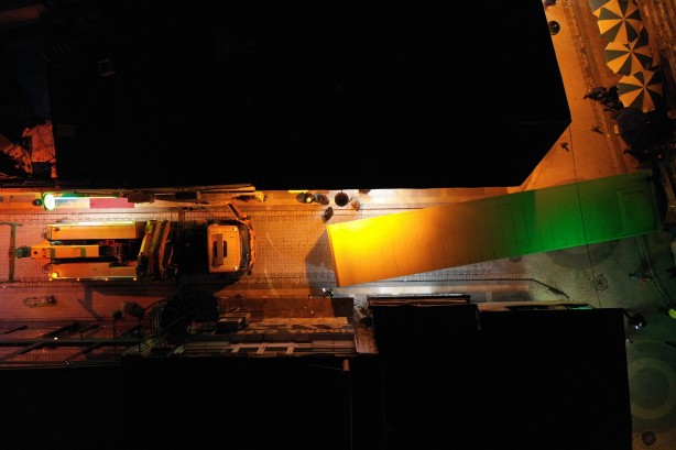 Foto - Üsküdar'da yabancı plakalı tır sokak arasında sıkıştı!