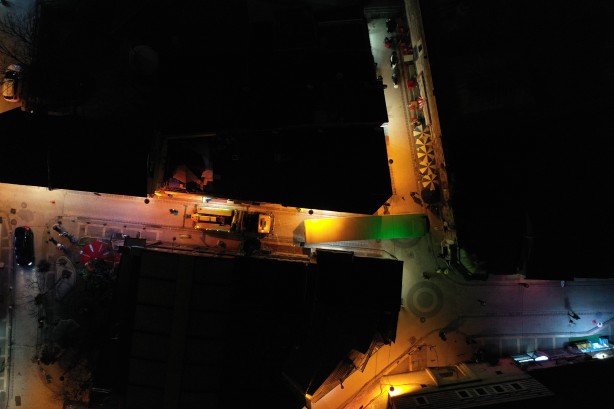 Foto - Üsküdar'da yabancı plakalı tır sokak arasında sıkıştı!