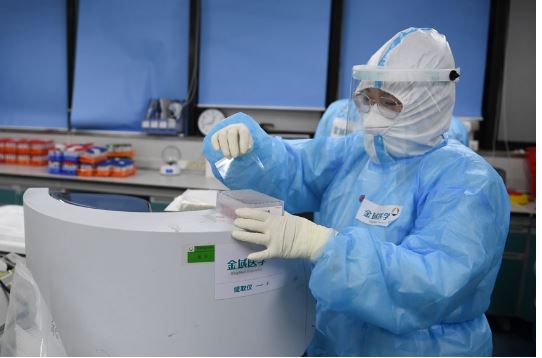 Foto - Uslanmıyorlar! Koronavirüsün beyne saldıran mutantını yaptılar