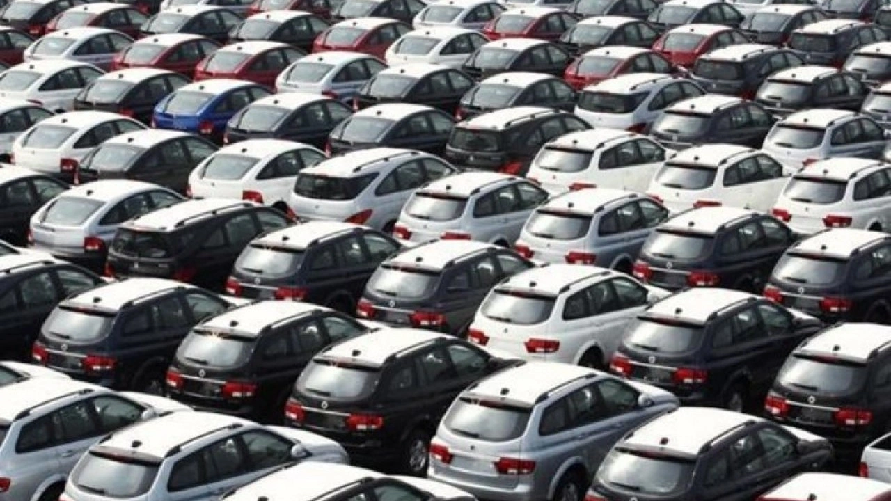 Foto - Üst üste 3. kez! Otomotiv sektörü rekora doymuyor