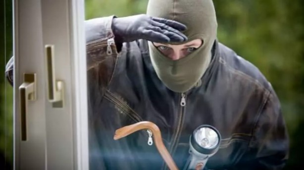 Foto - Usta hırsızdan taktikler: Ev güvenliğinde yapılan hataları sıraladı!
