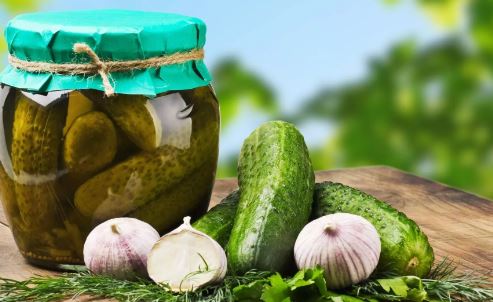 Foto - Üstü beyazlayan turşu yenir mi, sağlığa zararlı mı?