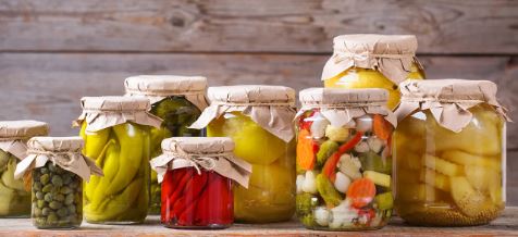 Foto - Üstü beyazlayan turşu yenir mi, sağlığa zararlı mı?