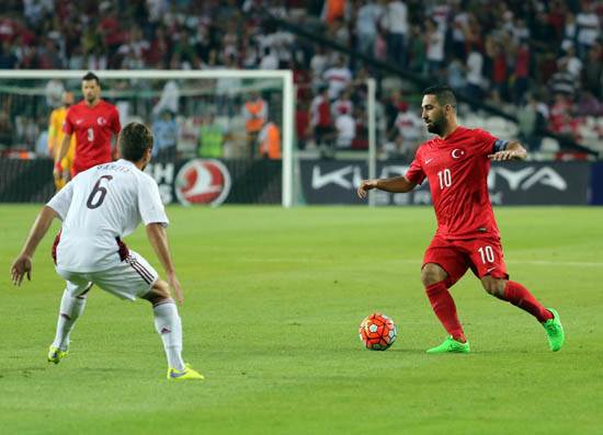 Foto - 'Üstümü başımı yırtar giderim'