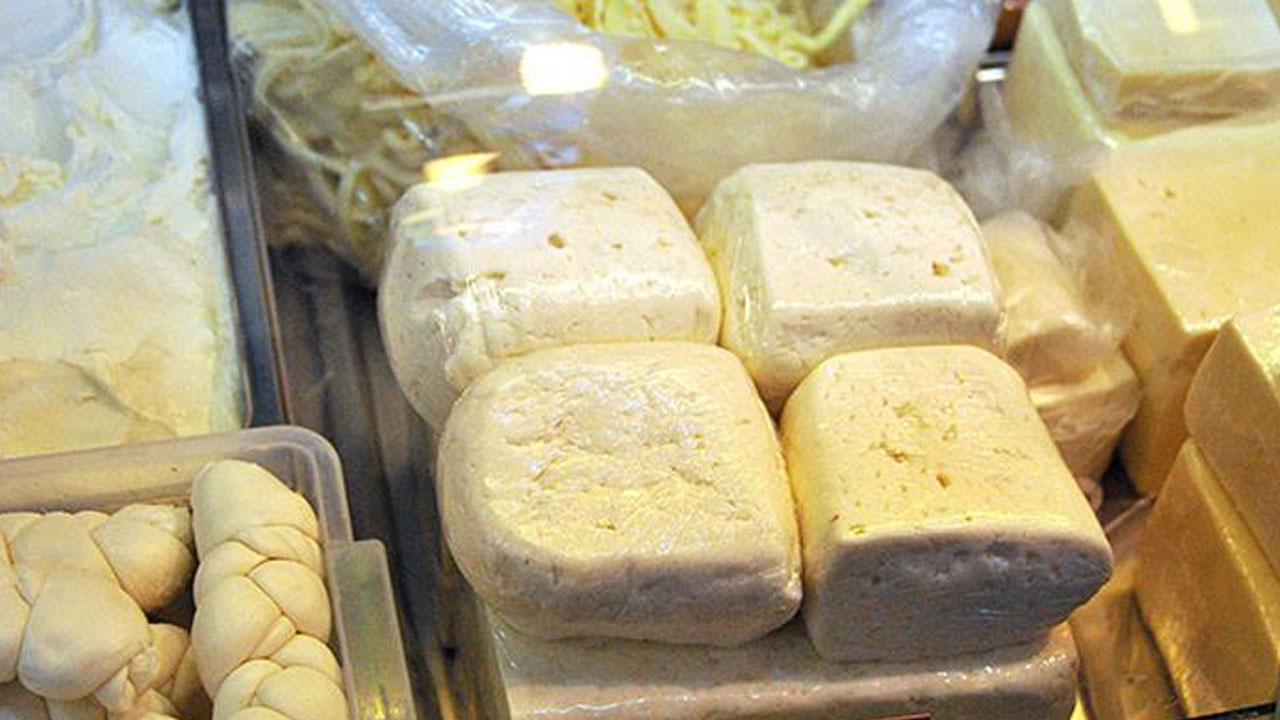 Foto - Usulsüzlük yaptıkları ortaya çıktı! Peynir alırken bu markalara dikkat