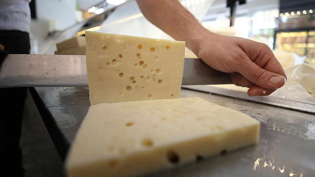 Foto - Usulsüzlük yaptıkları ortaya çıktı! Peynir alırken bu markalara dikkat