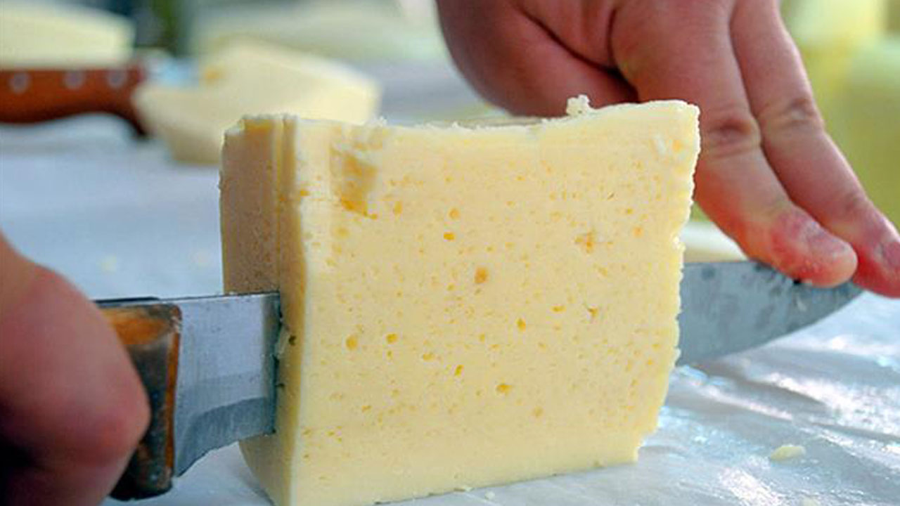 Foto - Usulsüzlük yaptıkları ortaya çıktı! Peynir alırken bu markalara dikkat