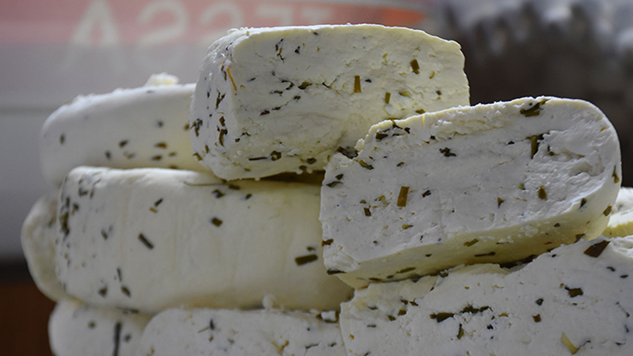 Foto - Usulsüzlük yaptıkları ortaya çıktı! Peynir alırken bu markalara dikkat