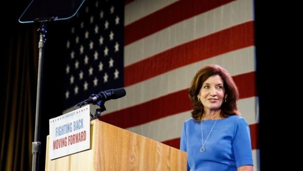 Foto - Utanmaz kadından "Heh şöyle, yola gel bakalım" dedirten çark! Zoru görünce böyle kıvırdı 