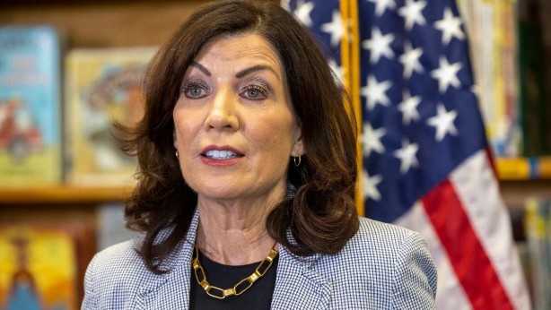 Foto - Utanmaz kadından "Heh şöyle, yola gel bakalım" dedirten çark! Zoru görünce böyle kıvırdı 