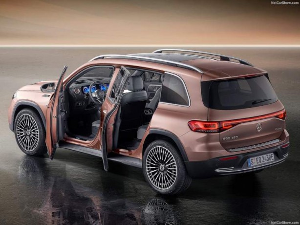 Foto - Uyanık Alman'dan elektrikli araç hamlesi! EQB'yi tanıttılar