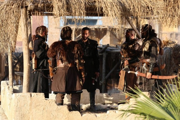 Foto - Uyanış Alparslan dizisine yeni isim! Bomba gibi bir dizi geliyor