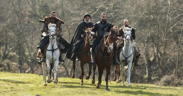 Foto - Uyanış Büyük Selçuklu dizisinde kedi ile fare oyunu tuttu!