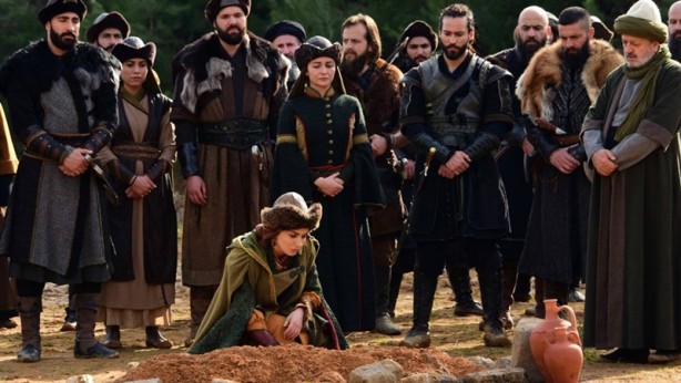 Foto - Uyanış Büyük Selçuklu dizisinden ayrılan Buğra Gülsoy'un yeni dizi projesi